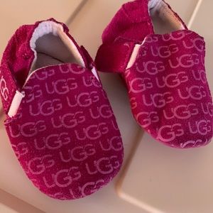 UGG INFANT CRIB SHOES SUEDE SHEARLING BOOTIES